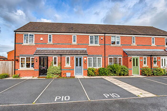 3 Bedroom Terraced House For Sale In Edenhall Drive, Flixton, Manchester, M41