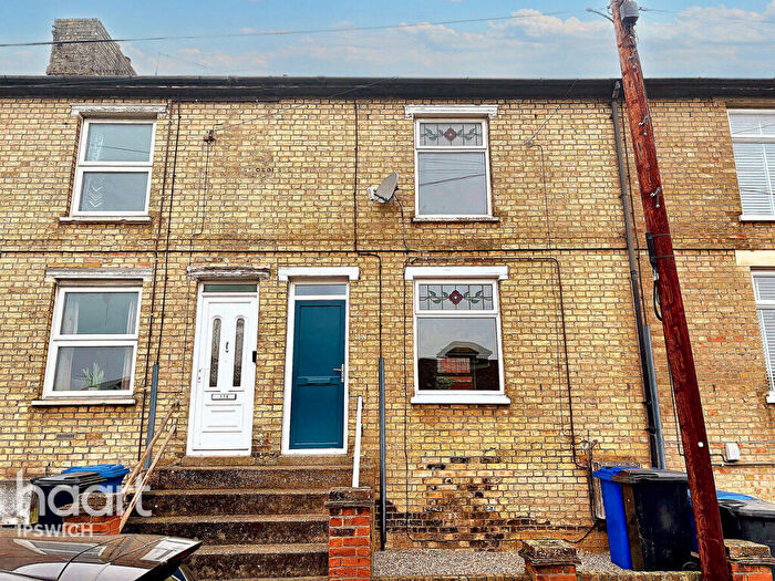 3 Bedroom Terraced House For Sale In Wherstead Road, Ipswich, IP2