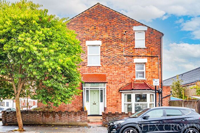 4 Bedroom Terraced House To Rent In Ullswater Road, West Norwood, SE27