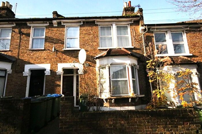 1 Bedroom Flat To Rent In Fairthorn Road, London, SE7