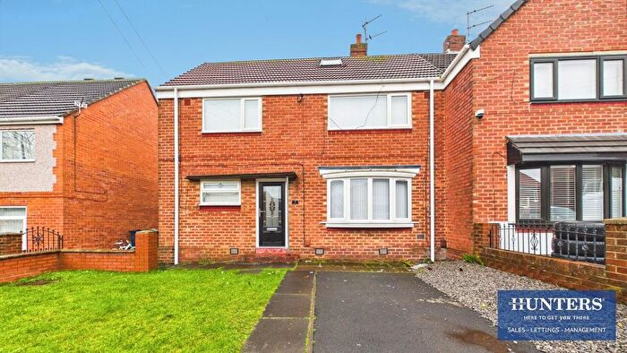 3 Bedroom Semi Detached House To Rent In Rochdale Road, Hylton Redhouse, Sunderland, SR5