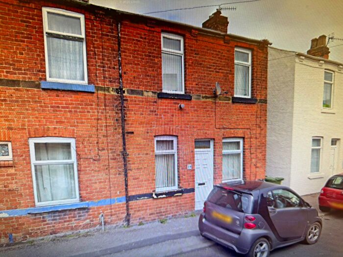 2 Bedroom Semi-Detached House To Rent In Ewart Street, Scarborough, YO12
