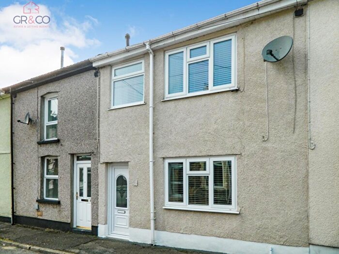 3 Bedroom Terraced House For Sale In Gladstone Street, Blaina, NP13
