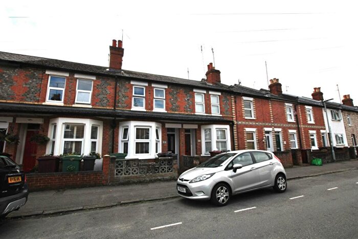 3 Bedroom Terraced House To Rent In Kings Road, Caversham, Reading, RG4