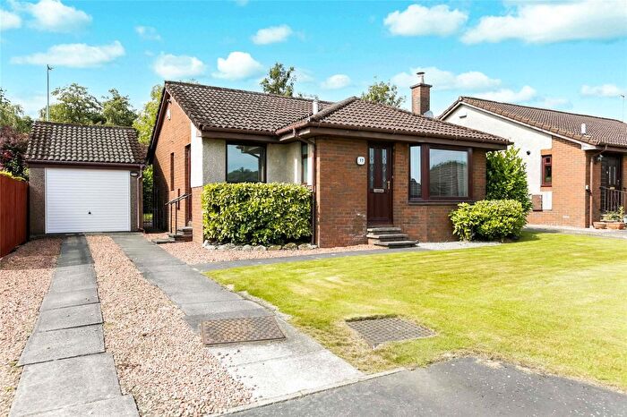 2 Bedroom Bungalow For Sale In Broomknowe, Cumbernauld, Glasgow, North Lanarkshire, G68