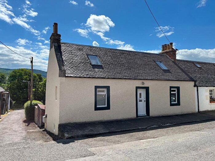 4 Bedroom Semi-Detached House For Sale In Bydand, Newton Of Pitcairns, Perth, PH2