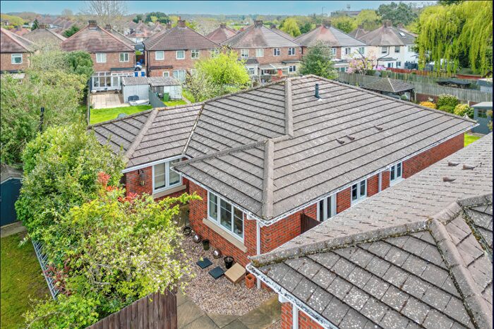 3 Bedroom Detached Bungalow For Sale In Pipers Hill Road, Kettering, North Northamptonshire, NN15