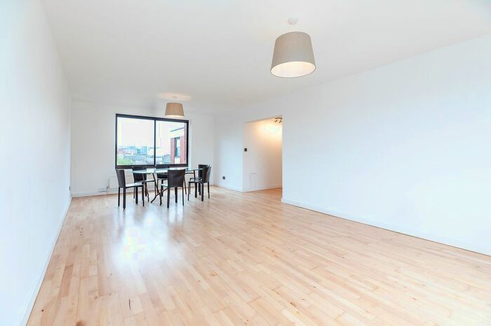 1 Bedroom Flat To Rent In Lorne Gardens, Holland Park, London, Kensington &amp; Chelsea, London, W11