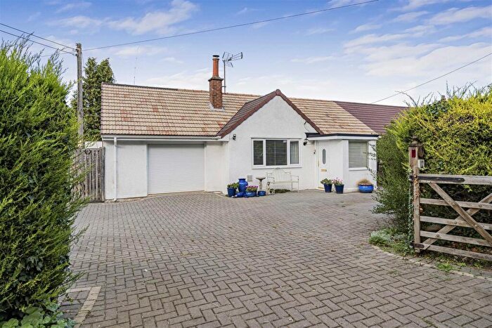 2 Bedroom Semi-Detached Bungalow For Sale In Stratton Lane, Stoke Lyne, Bicester, OX27