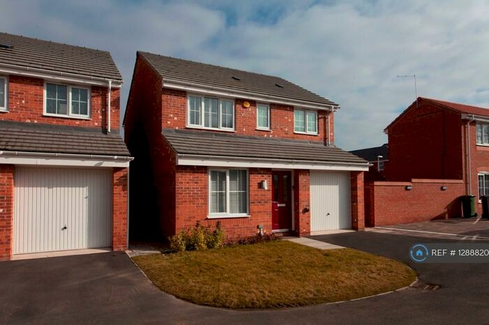 3 Bedroom Detached House To Rent In Kerry Close, Mansfield, NG21