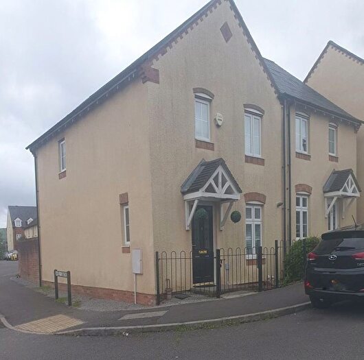 3 Bedroom Property To Rent In Yr Hen Gorlan, Gowerton, Swansea, SA4
