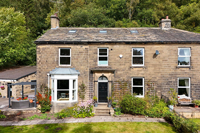 6 Bedroom Semi-Detached House For Sale In Moor Edge, Harden, Bingley, West Yorkshire, BD16