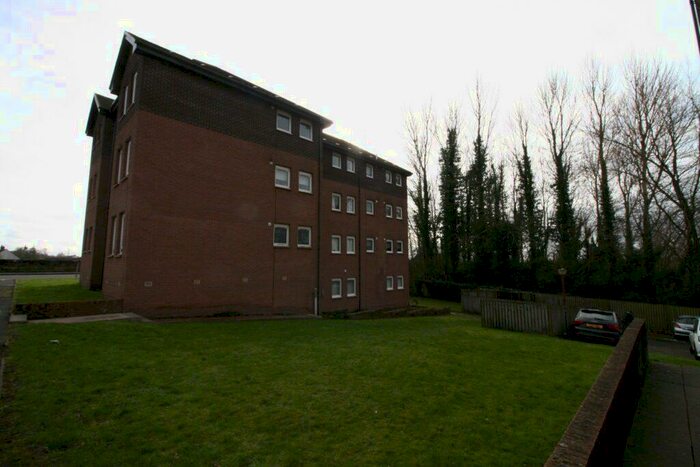 2 Bedroom Flat To Rent In Dakala Court, Wishaw, ML2