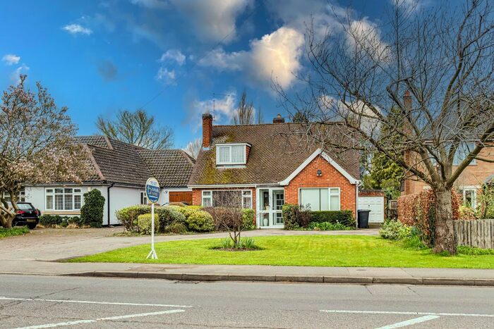2 Bedroom Detached Bungalow To Rent In Sapcote Road, Burbage, Hinckley, LE10