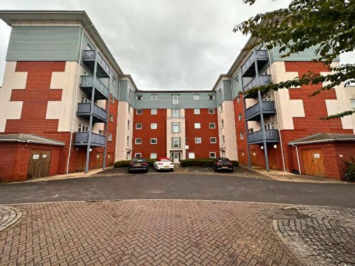 1 Bedroom Flat To Rent In Wraysbury Drive, West Drayton, UB7