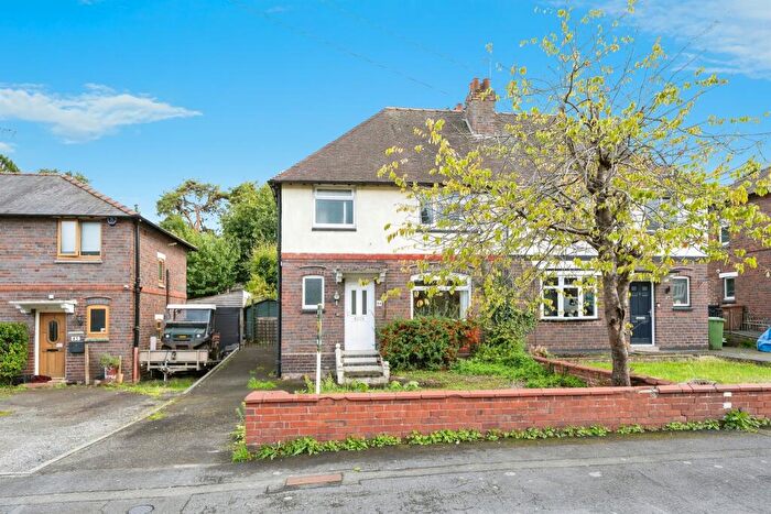 3 Bedroom Semi-Detached House For Sale In Greatfield Road, Kidderminster, DY11