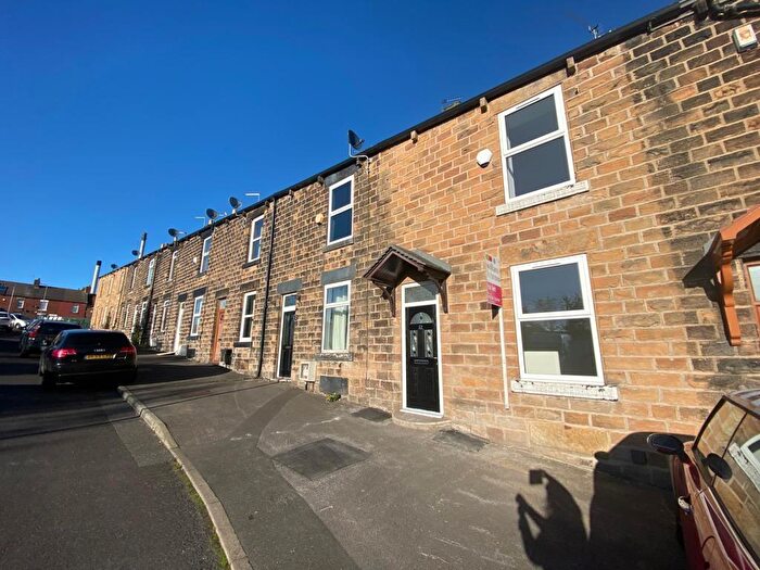 3 Bedroom House To Rent In Monk Terrace, Barnsley, S71