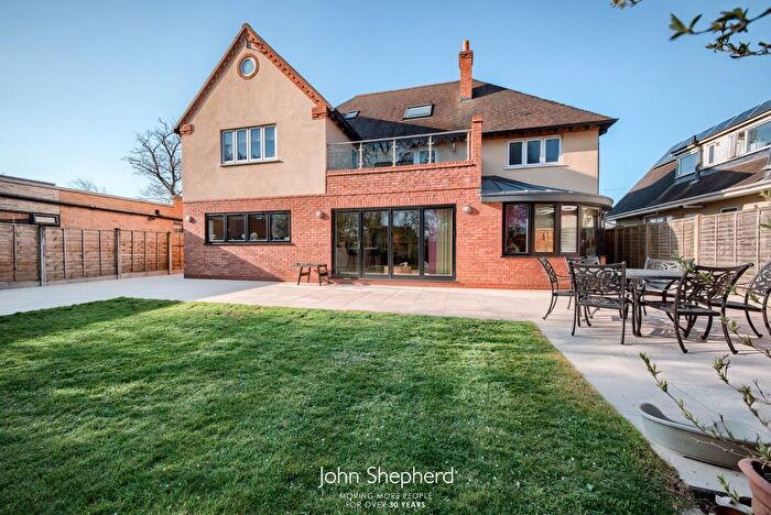 5 Bedroom Detached House For Sale In Norton Lane, Earlswood, Solihull, B94