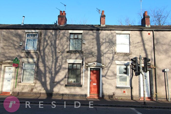 2 Bedroom Terraced House For Sale In Oldham Road, Buersil, Rochdale, OL16