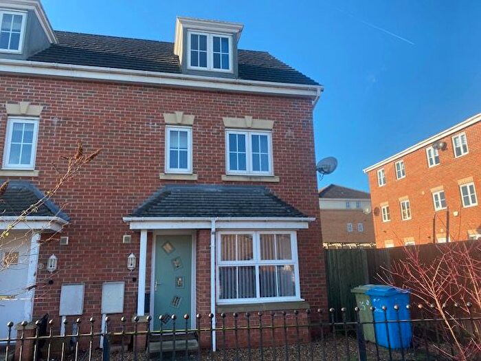 4 Bedroom Property To Rent In Samian Close, Worksop, S81