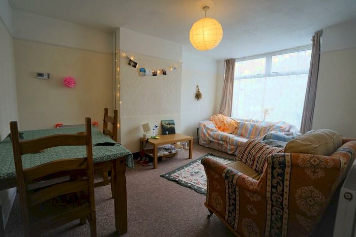 3 Bedroom Terraced House To Rent In Sandling Avenue, Horfield, BS7