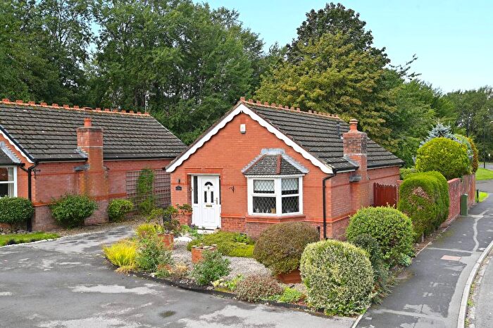 2 Bedroom Detached Bungalow For Sale In Saltergate Drive, Harrogate, HG3