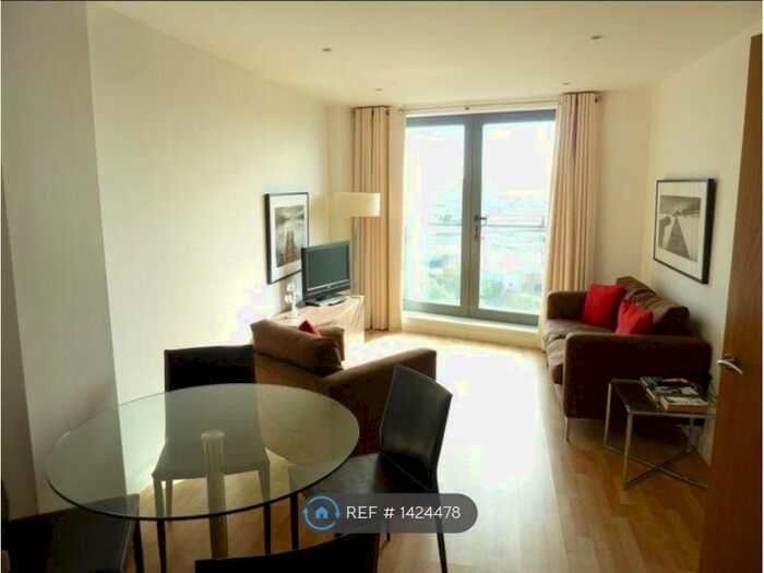 2 Bedroom Flat To Rent In Leeds, Leeds, LS9