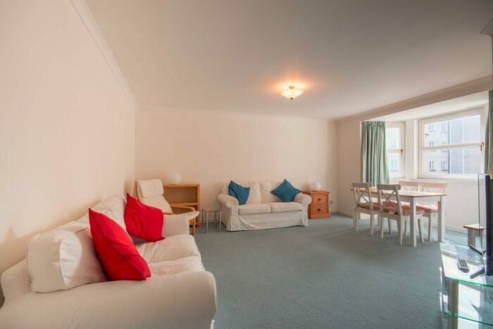 2 Bedroom Flat To Rent In L &#; / Millar Place, Edinburgh, EH10