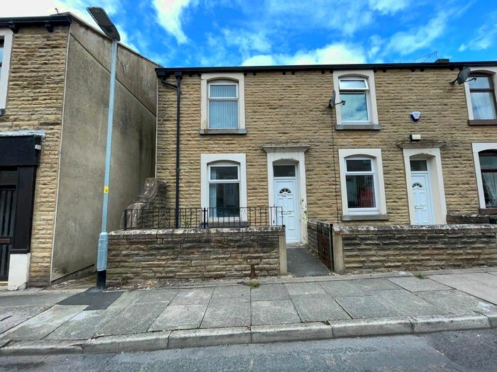 2 Bedroom Terraced House To Rent In Hollingreave Road, Burnley, BB11