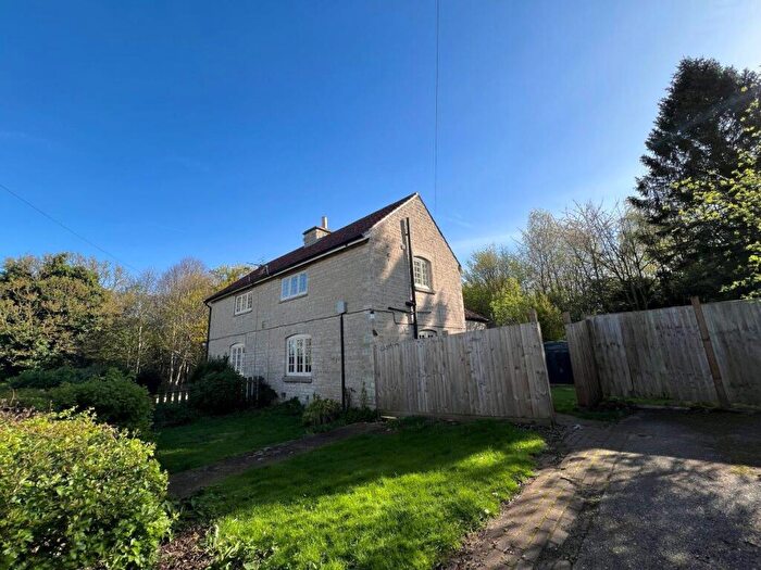 2 Bedroom Semi-Detached House To Rent In Grange Farm, High Dyke, Stoke Rochford, NG33