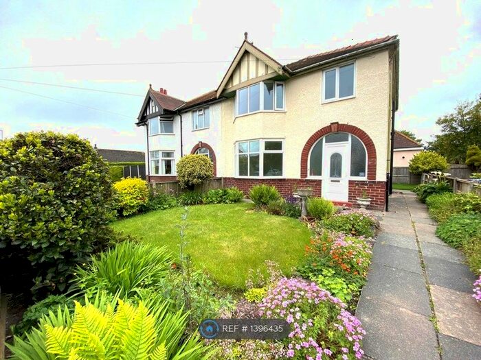 3 Bedroom Semi-Detached House To Rent In Cleveleys Avenue, Thornton-Cleveleys, FY5