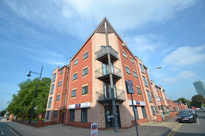 2 Bedroom Apartment To Rent In Meridian Square, Stretford Road, Hulme, Manchester., M15