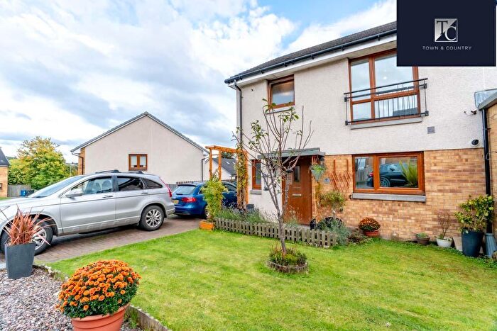 3 Bedroom End Of Terrace House For Sale In Inchfad Grove, Drumchapel, Glasgow, G15