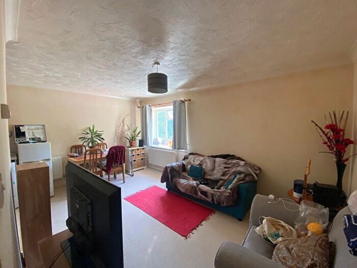 1 Bedroom Flat To Rent In Tannery Drive, Bury St. Edmunds, Suffolk, IP33