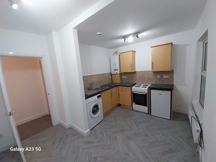 1 Bedroom Flat To Rent In St. Marys Hall Road, Crumpsall, Manchester, M8