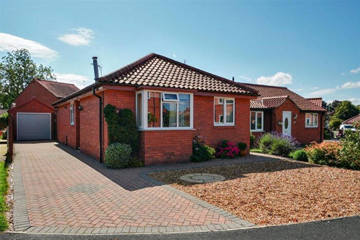 3 Bedroom Detached Bungalow For Sale In The Limes, Helmsley, York, YO62