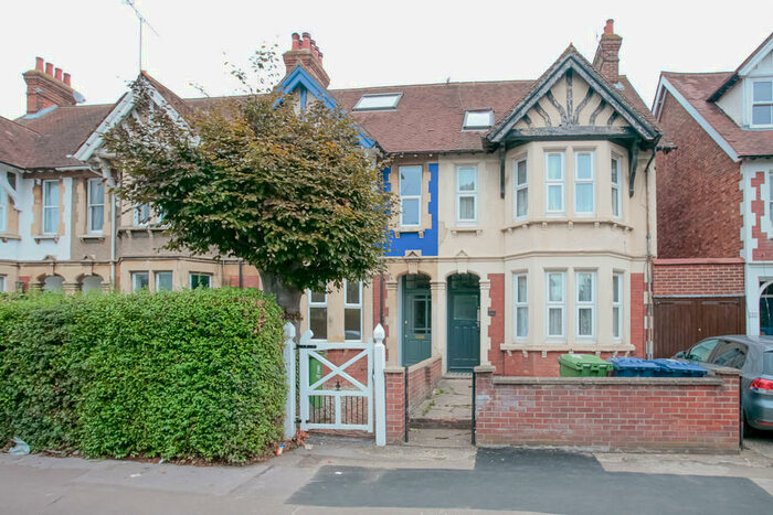 3 Bedroom Terraced House To Rent In Cowley Road, Oxford, OX4