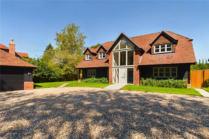 5 Bedroom Detached House For Sale In Byes Lane, Silchester, Reading, RG7