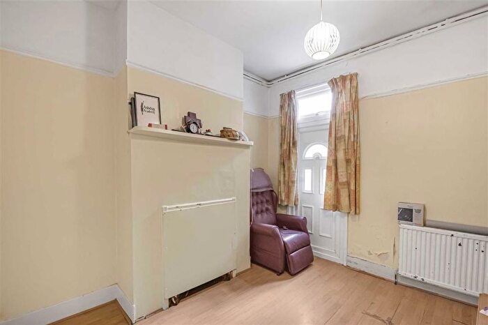 3 Bedroom Terraced House For Sale In Honeybrook Road, Balham, SW12