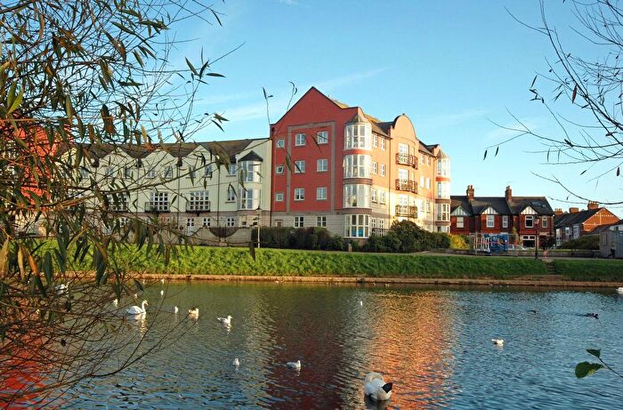 2 Bedroom Flat To Rent In Exeter, Devon, EX2
