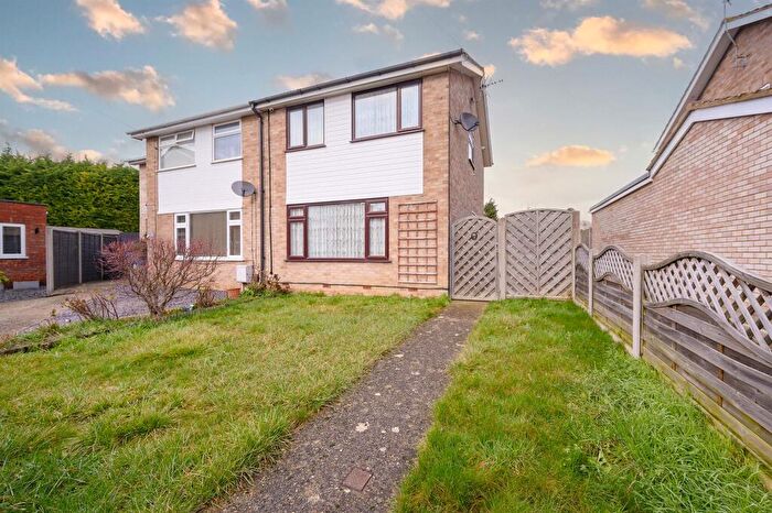 3 Bedroom Semi Detached House For Sale In Severn Court, Burton Latimer, Kettering, NN15