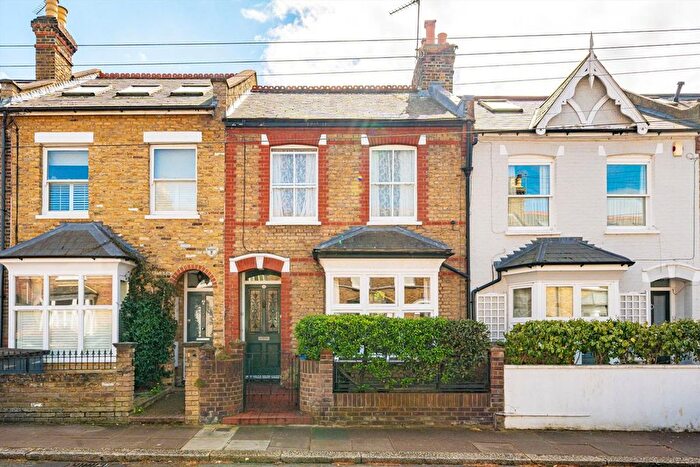 3 Bedroom Terraced House For Sale In Northcote Road, St Margarets, TW1