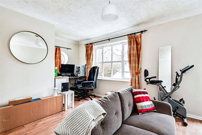 1 Bedroom Flat For Sale In Don Bosco Close, Oxford, Oxfordshire, OX4