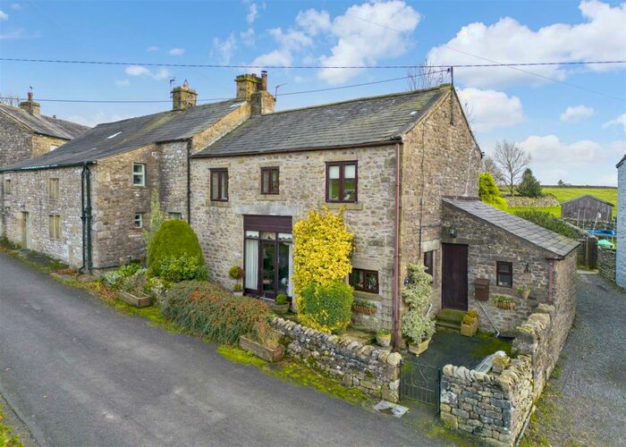 3 Bedroom Semi-Detached House For Sale In Langdale Barn, Cold Cotes, Clapham, LA2