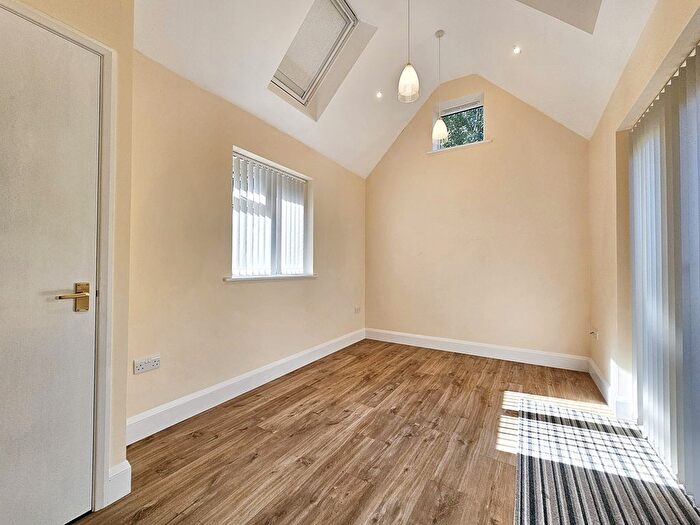 2 Bedroom Bungalow To Rent In Glebe Road, Fernhurst, Haslemere, Surrey, GU27