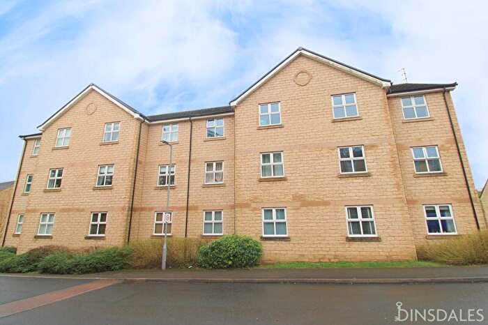 2 Bedroom Flat To Rent In Rowlands Close, Thornton, Bradford, BD13