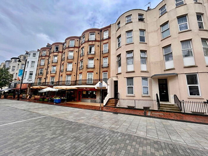 2 Bedroom Apartment To Rent In Close To Seafront, Terminus Road, Eastbourne, BN21