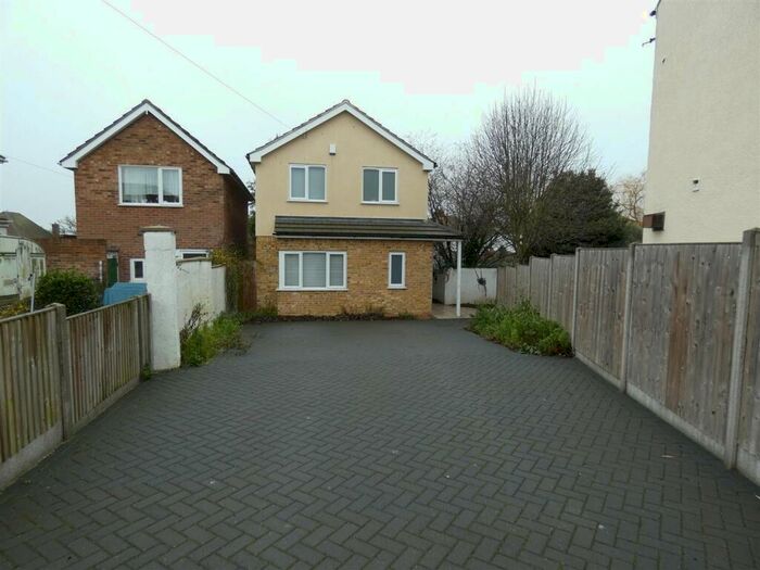 3 Bedroom Semi-Detached House To Rent In Clements Road, Ramsgate, CT12