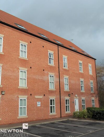 2 Bedroom Flat To Rent In Carolgate Court, Retford, DN22