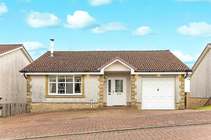 3 Bedroom Detached House For Sale In Knockdhu Place, Gourock, Inverclyde, PA19